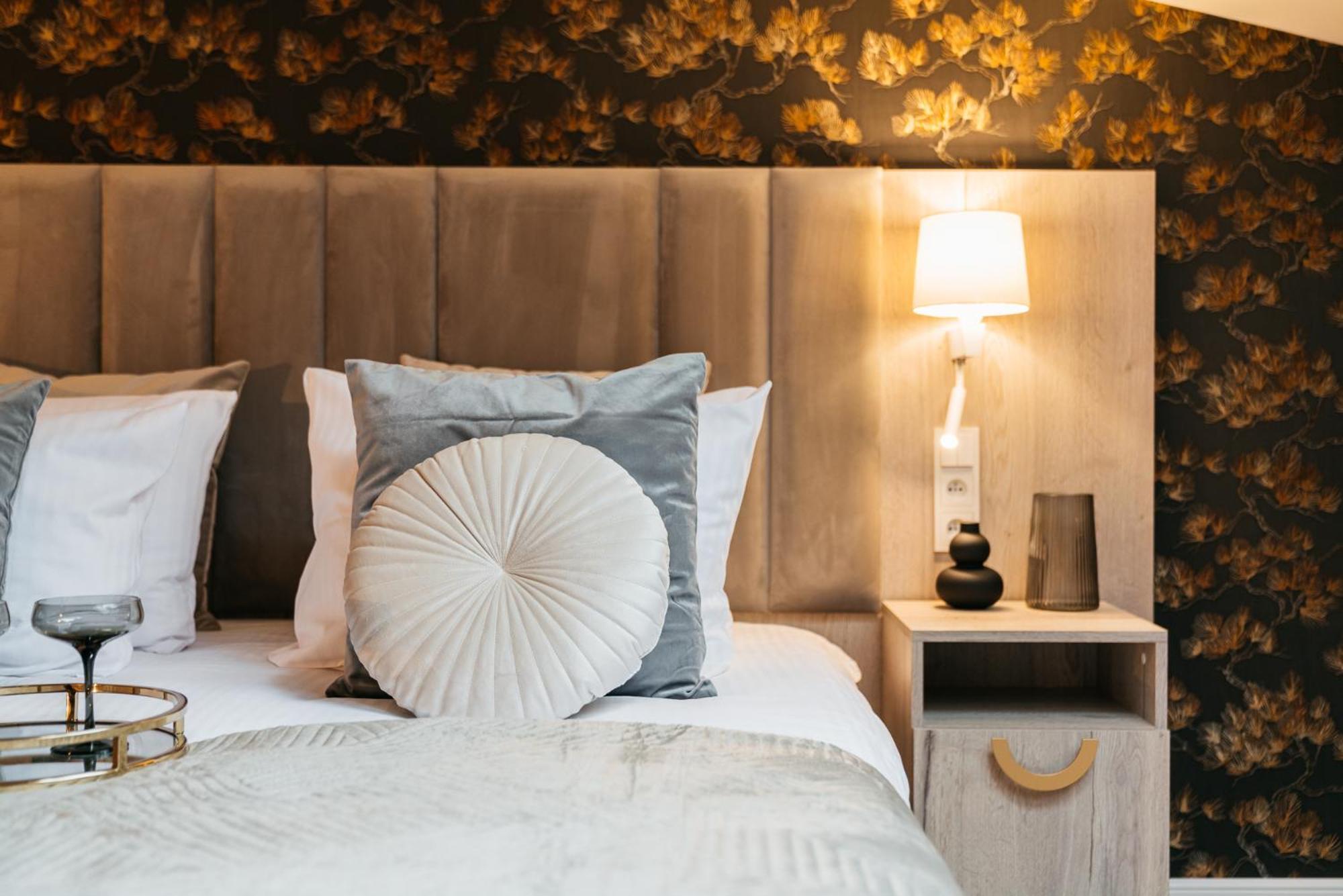 White Lotus - Loftaffair Collection Apartment Красков Екстериор снимка