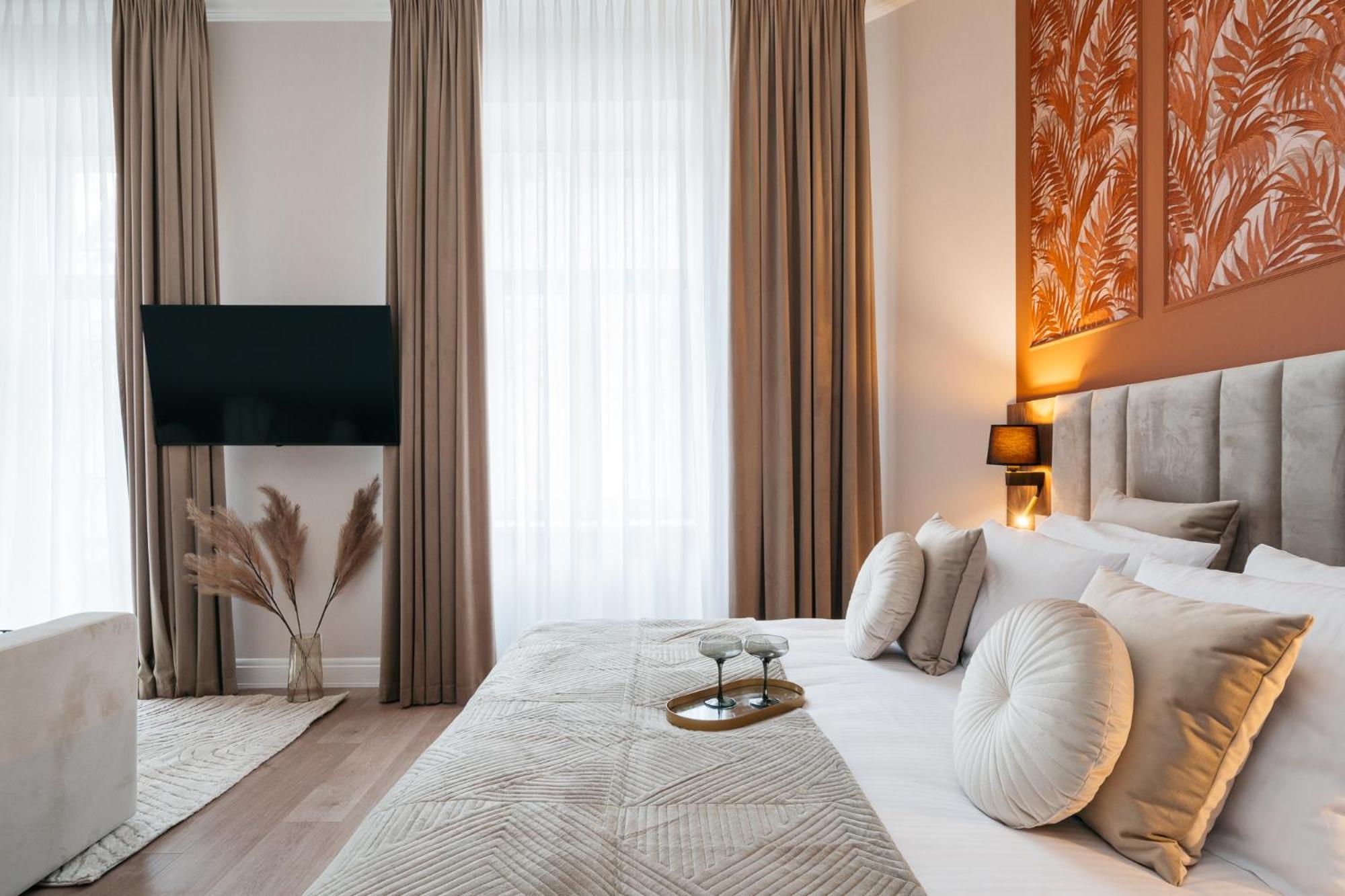 White Lotus - Loftaffair Collection Apartment Красков Екстериор снимка