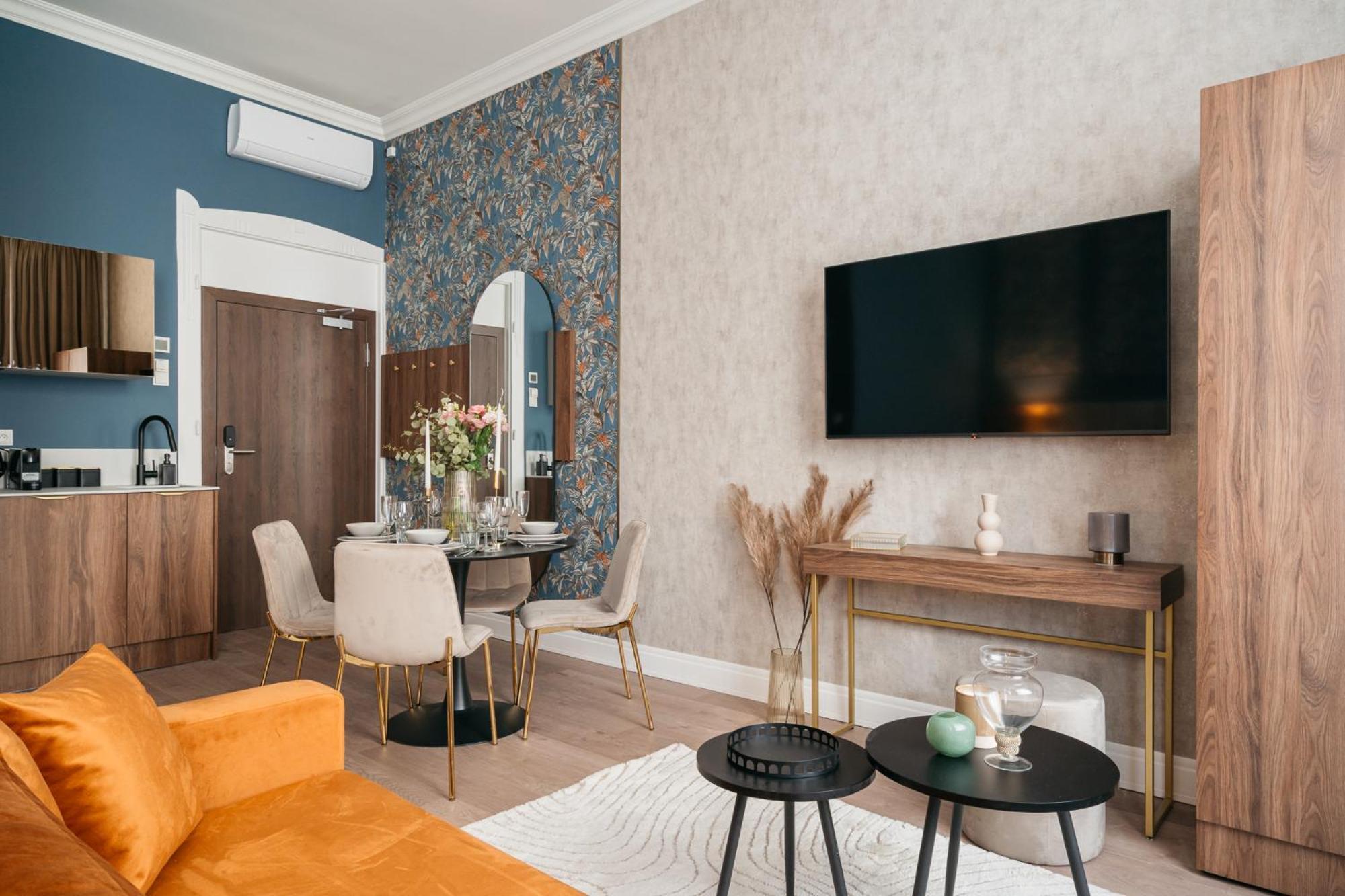 White Lotus - Loftaffair Collection Apartment Красков Екстериор снимка