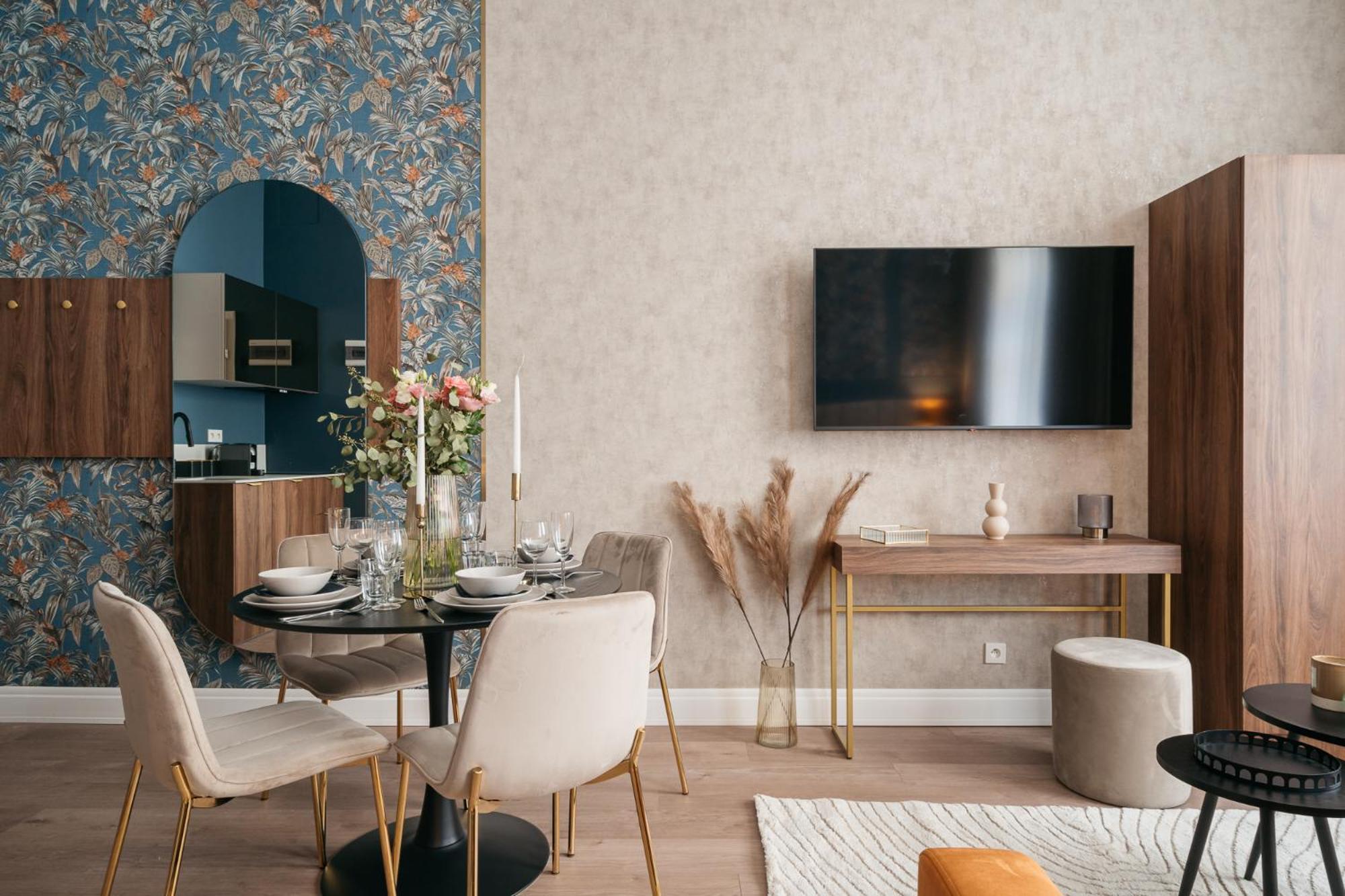 White Lotus - Loftaffair Collection Apartment Красков Екстериор снимка