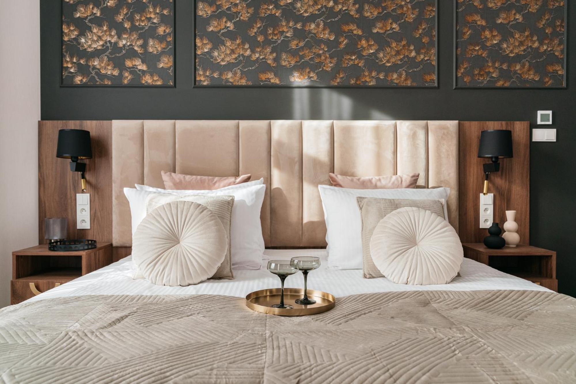 White Lotus - Loftaffair Collection Apartment Красков Екстериор снимка